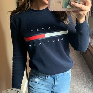 tommy hilfiger crewneck!